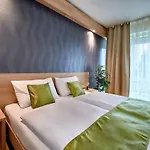 Kochau Hotel *